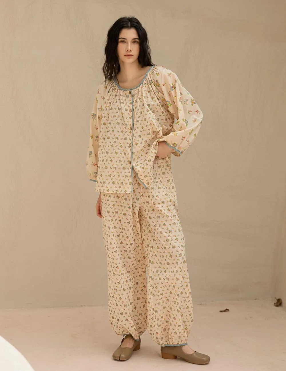 100% Cotton Women's Pajama Set, Long Sleeve Floral Loungewear, Beige
