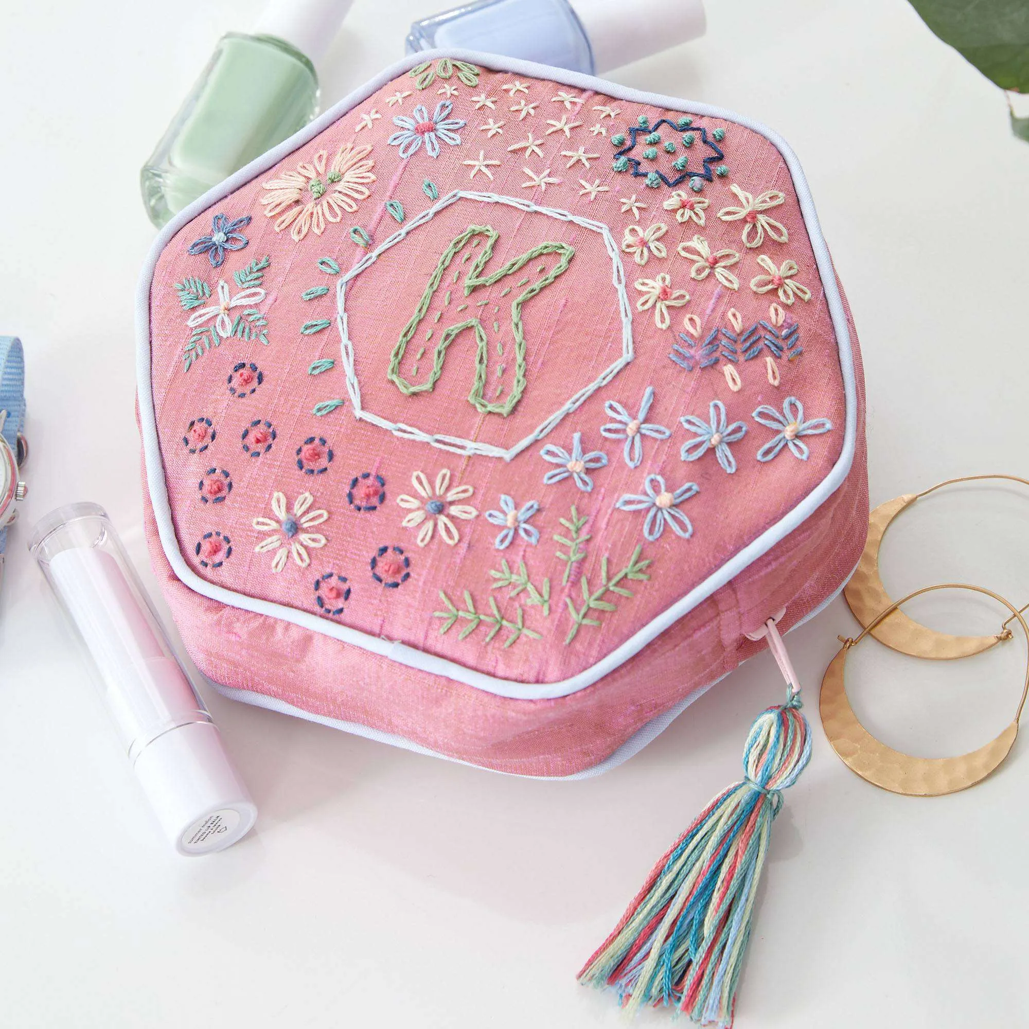 Coats & Clark Sewing Embroidered Case
