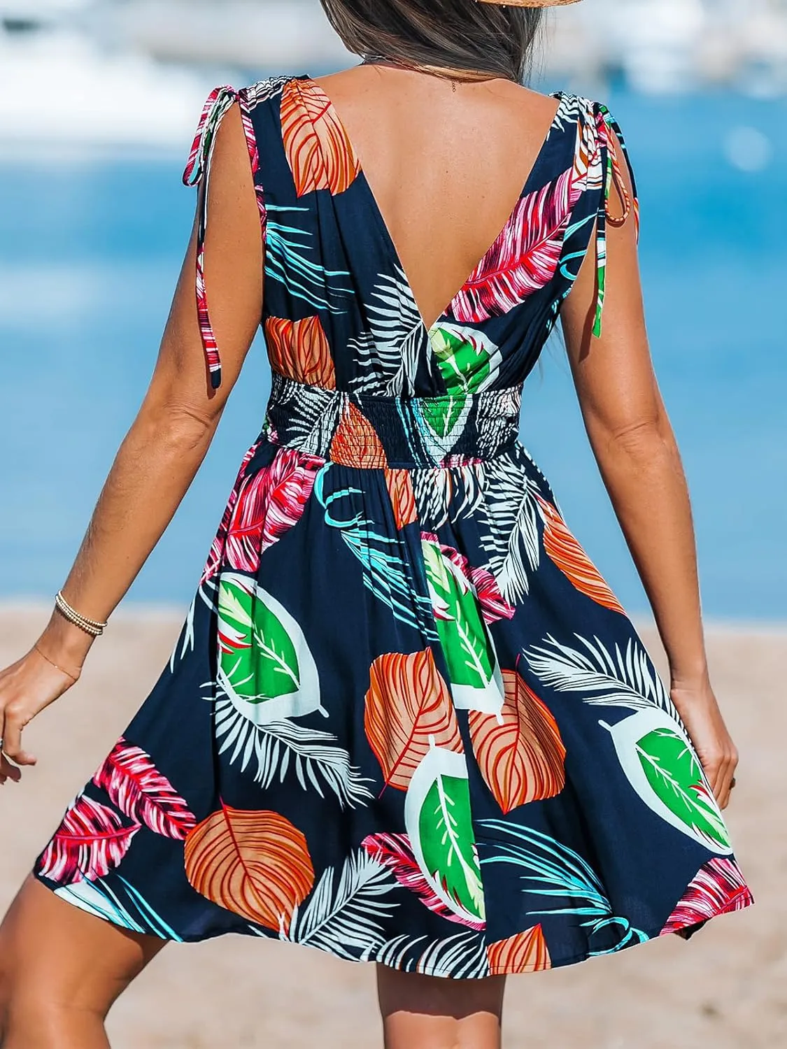 CUPSHE Women's Mini Dress V Neck Sleeveless Paisley Smocked Waist Short Casual Summer Dress