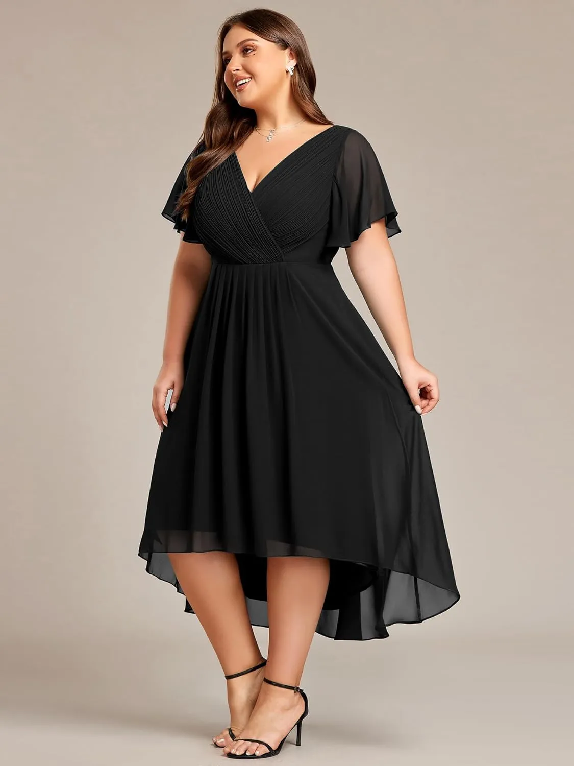 Ever-Pretty A Line V Neck Chiffon Short Sleeves High Low Knee Length Plus Size Wedding Guest Dresses for Curvy Women 01923-DA
