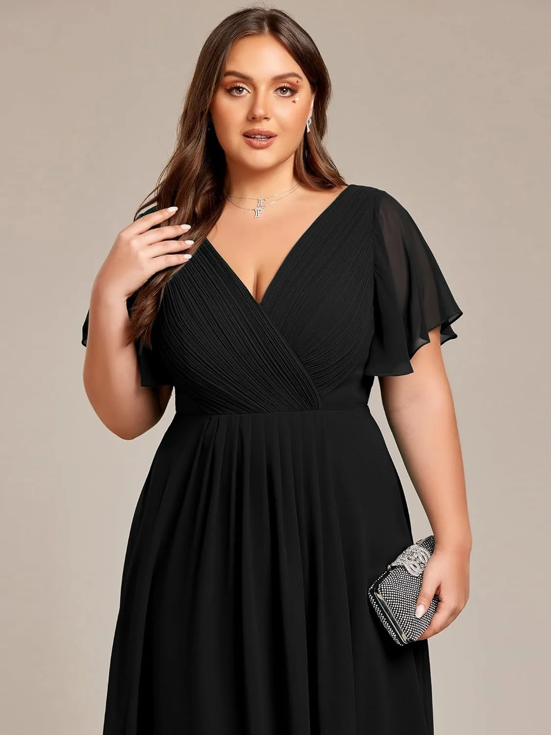 Ever-Pretty A Line V Neck Chiffon Short Sleeves High Low Knee Length Plus Size Wedding Guest Dresses for Curvy Women 01923-DA