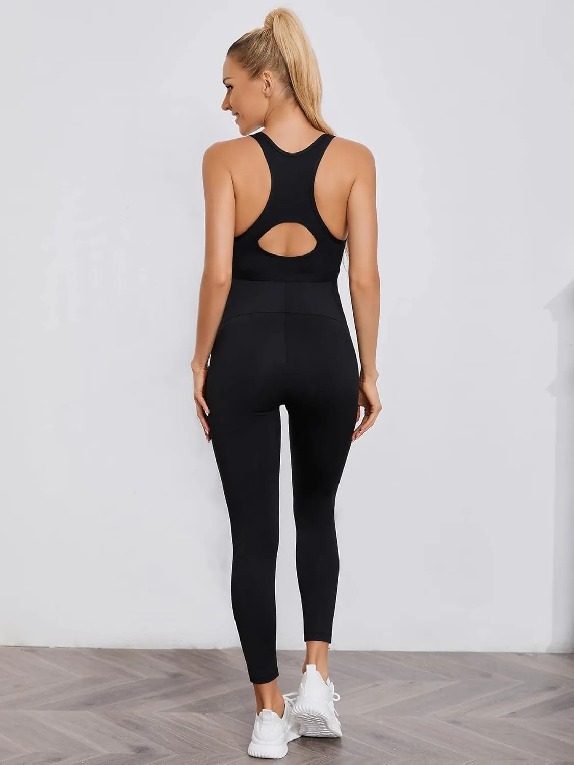 Floerns Women's Maternity 2 Piece Outfit Scoop Neck Crop Tank Top Legging Set