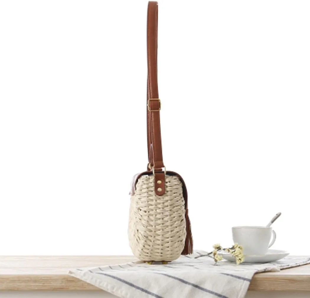 Handwoven Round Rattan Bag Beach Style Woven Shoulder Bag with Leather Strap