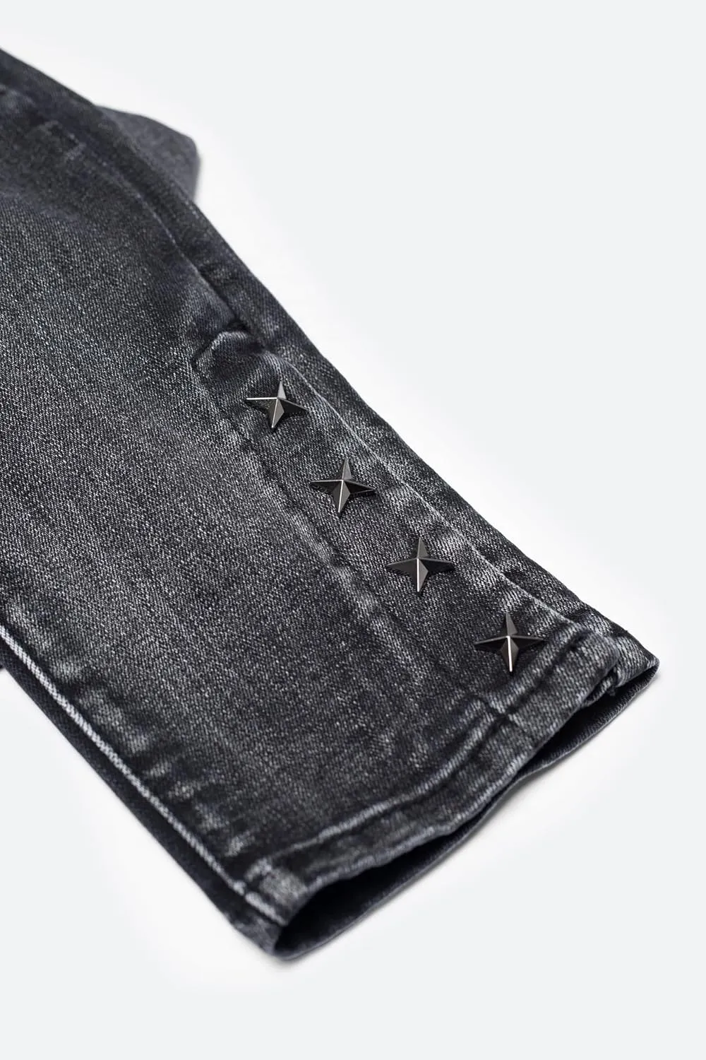 mnml Men's M588 Snap Slim Denim