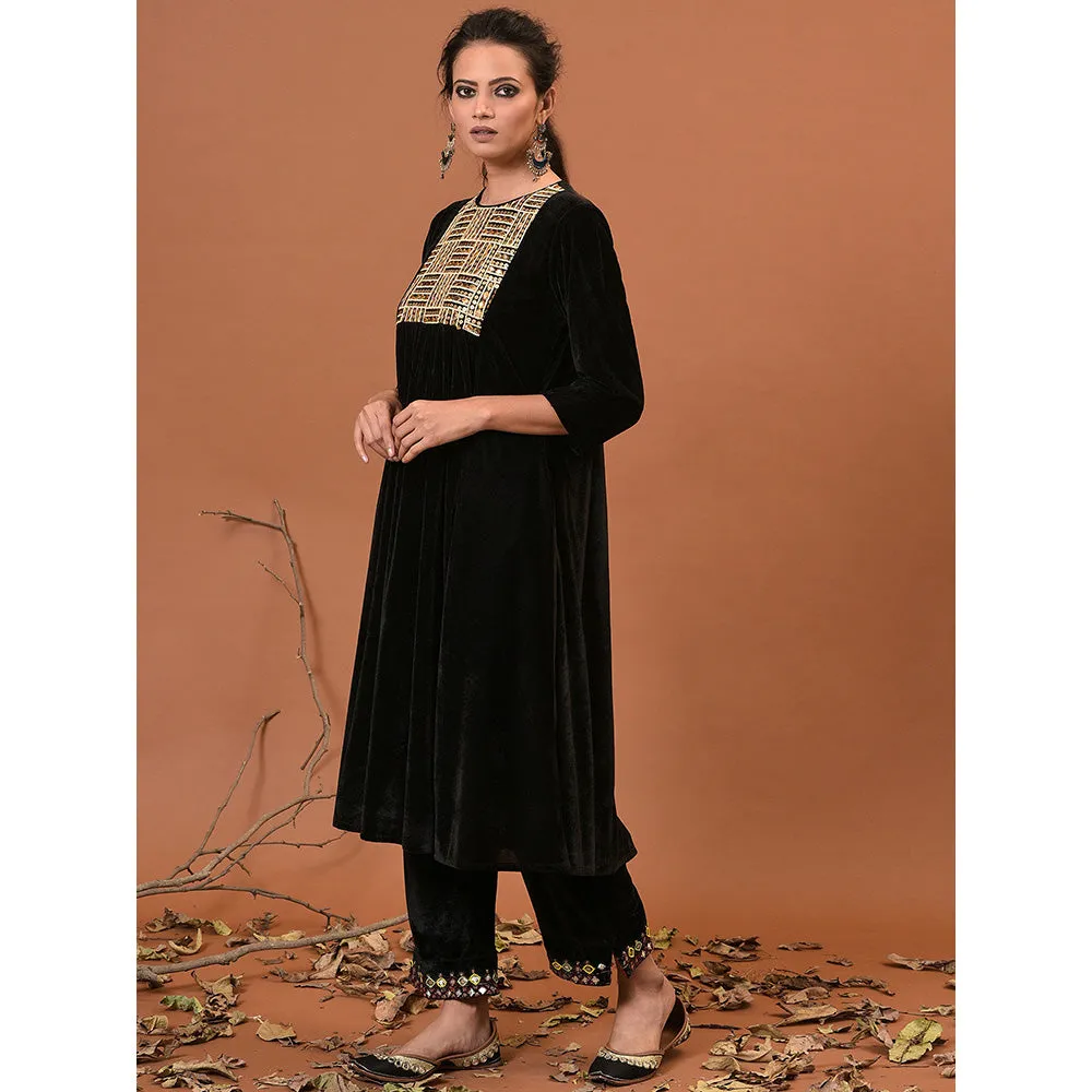 NUHH Fresh Charcoal Velvet Pant & Kurta (Set of 2)