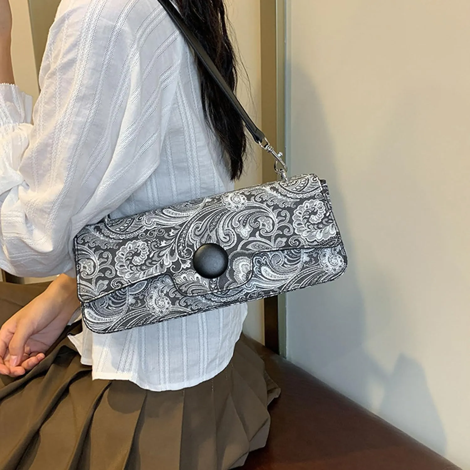 PU Leather Fashion Handbag Evening Clutch Shoulder Bag Vintage Crossbody Bag Clutch Purses for Women.