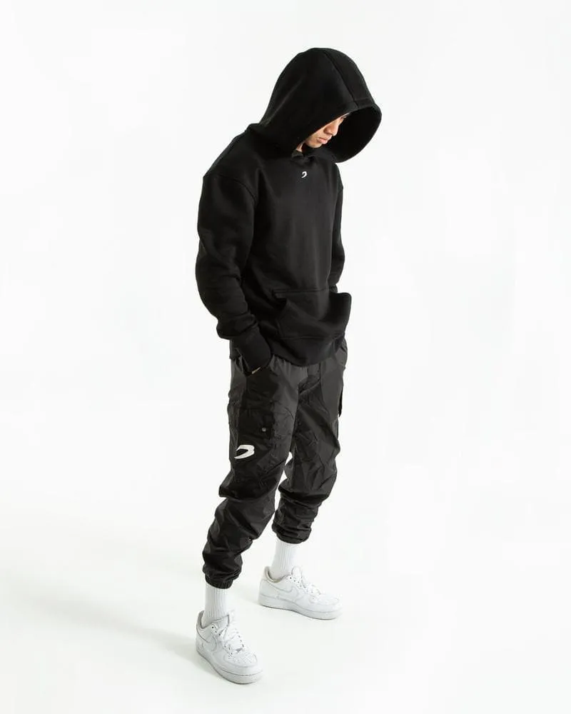 STRIKE LOGO HOODIE - BLACK