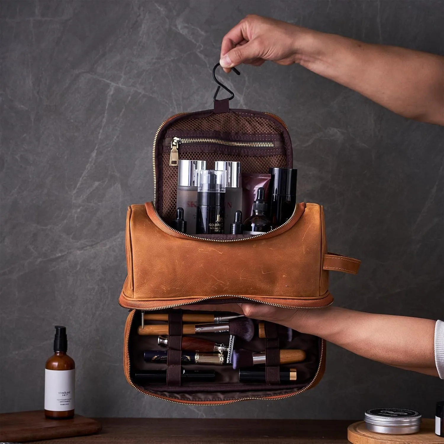Toiletry Bag for Men Women with Hanging Hook,Full Grain Leather Handcrafted Vintage Dopp Kit,Mens Hygiene Travel Bag,Leather Toiletry Cosmetic Pouch,Large Shaving Kit DarkBrown