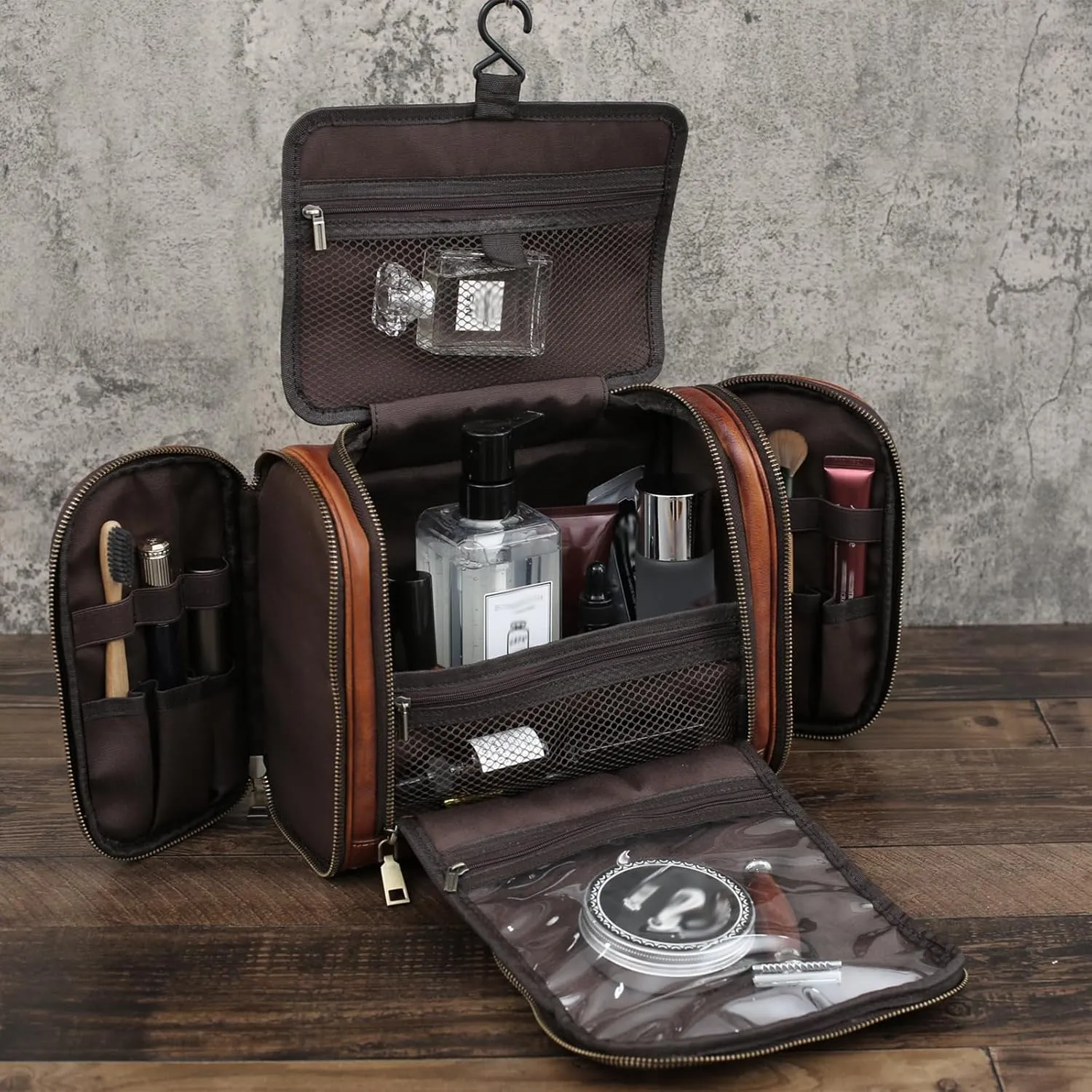 Toiletry Bag for Men Women with Hanging Hook,Full Grain Leather Handcrafted Vintage Travel Dopp Kit,Leather Toiletry Cosmetic Pouch,Large Shaving Bag Brown