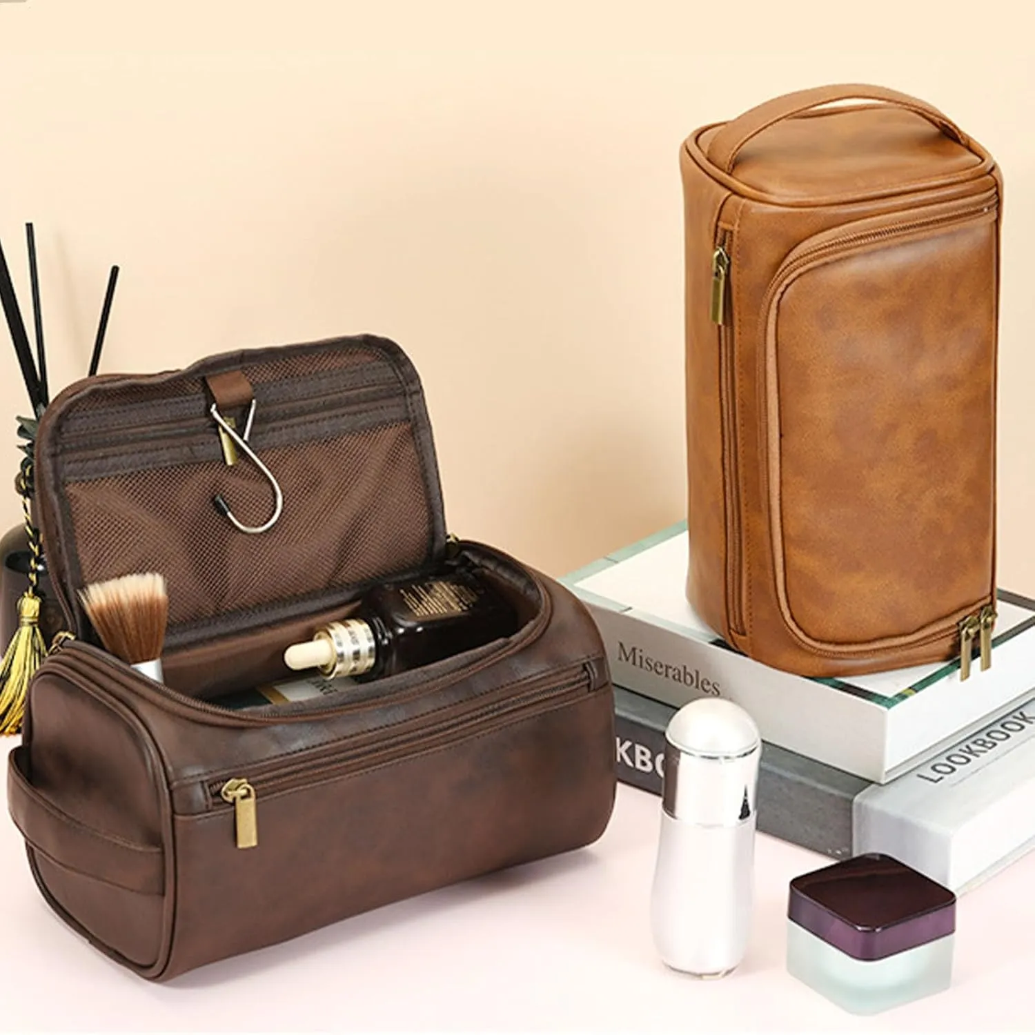 Toiletry Bag for Men Women with Hanging Hook,PU Leather Vintage Travel Dopp Kit,Toiletry Cosmetic Pouch,Large Shaving Bag Brown
