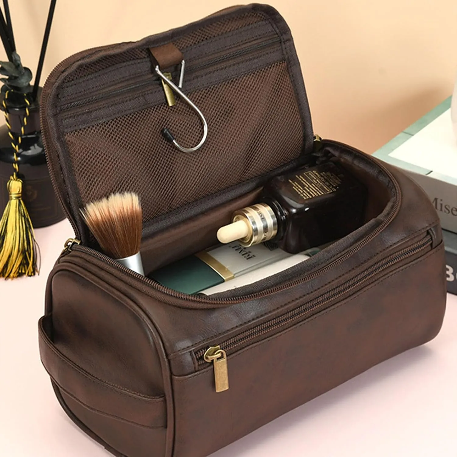 Toiletry Bag for Men Women with Hanging Hook,PU Leather Vintage Travel Dopp Kit,Toiletry Cosmetic Pouch,Large Shaving Bag Coffee