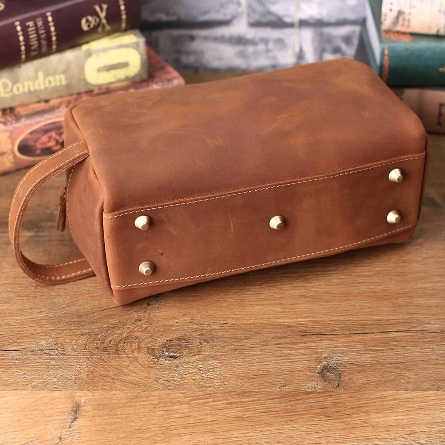 Toiletry Bag for Men Women,Full Grain Leather Handcrafted Travel Dopp Kit,Leather Toiletry Travel Pouch,Large Cosmetic Shaving Bag Brown Medium