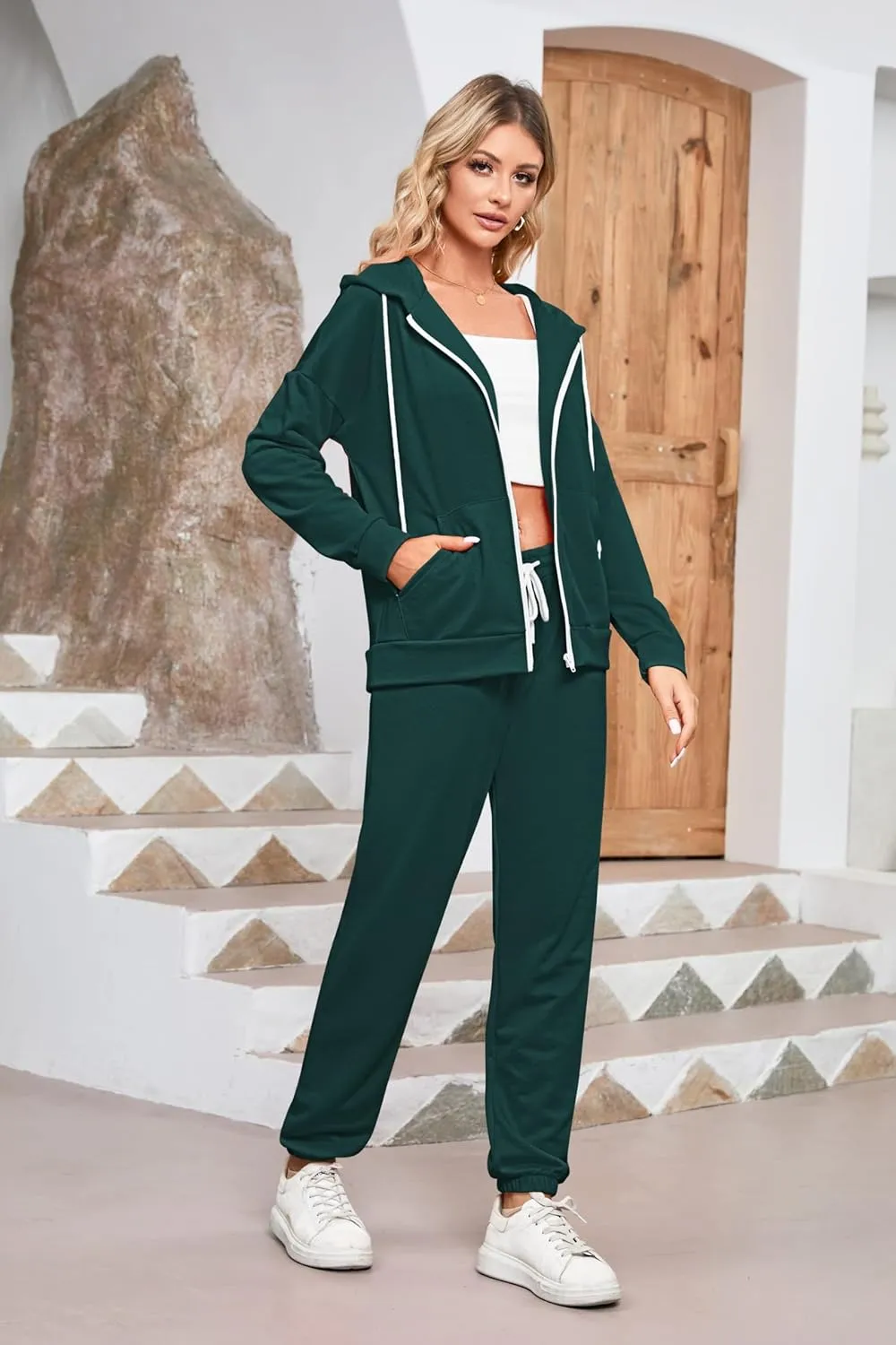 TOLENY Women's 2 Piece Workout Sets Tracksuit Hooded Sweatshirt and Long Jogger Pants Sweatsuit Outfits