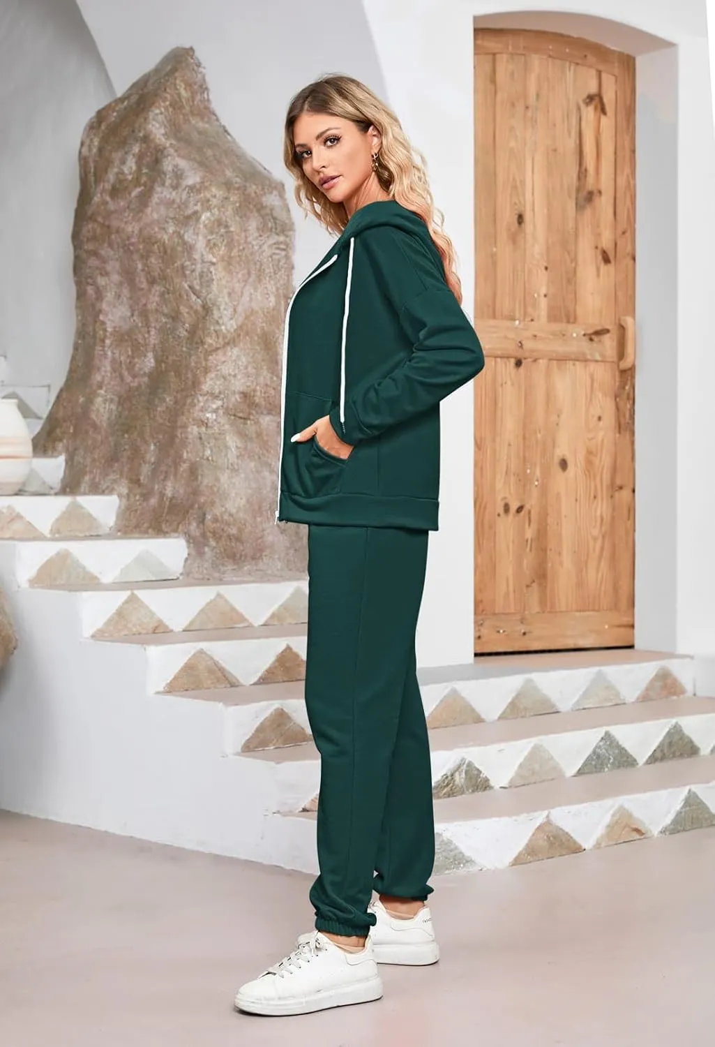 TOLENY Women's 2 Piece Workout Sets Tracksuit Hooded Sweatshirt and Long Jogger Pants Sweatsuit Outfits