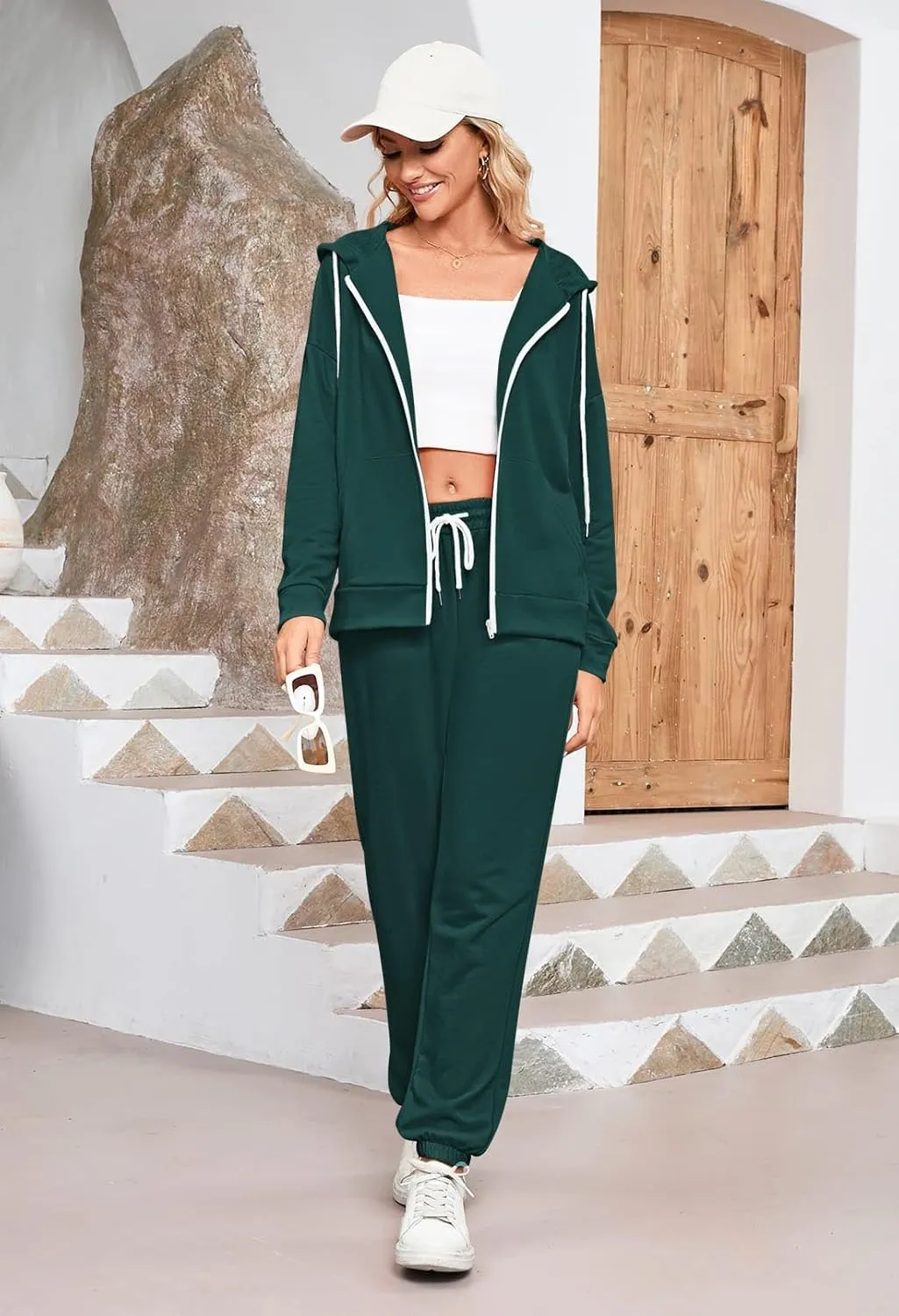 TOLENY Women's 2 Piece Workout Sets Tracksuit Hooded Sweatshirt and Long Jogger Pants Sweatsuit Outfits
