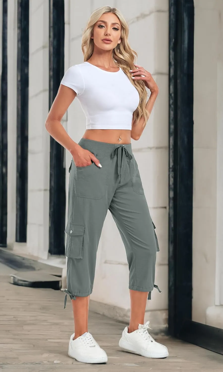 Women's Cargo Capris Pants Lightweight Quick Dry Hiking Pants Baggy Casual Outdoor Travel Cute Pants with 6 Pockets