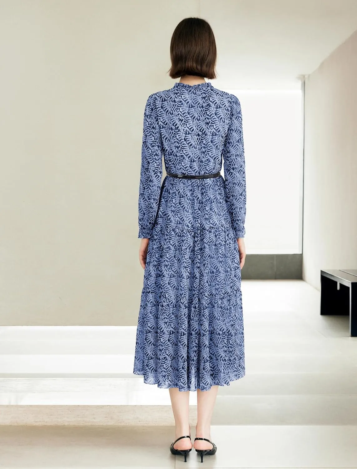 Women's Vintage Floral Print Long Sleeve Dress with Lace Collar and V-Neck Design Mid-Length A-Line Dress