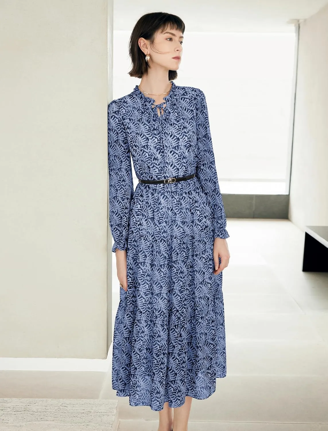 Women's Vintage Floral Print Long Sleeve Dress with Lace Collar and V-Neck Design Mid-Length A-Line Dress